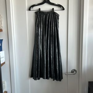 Metalic skirt